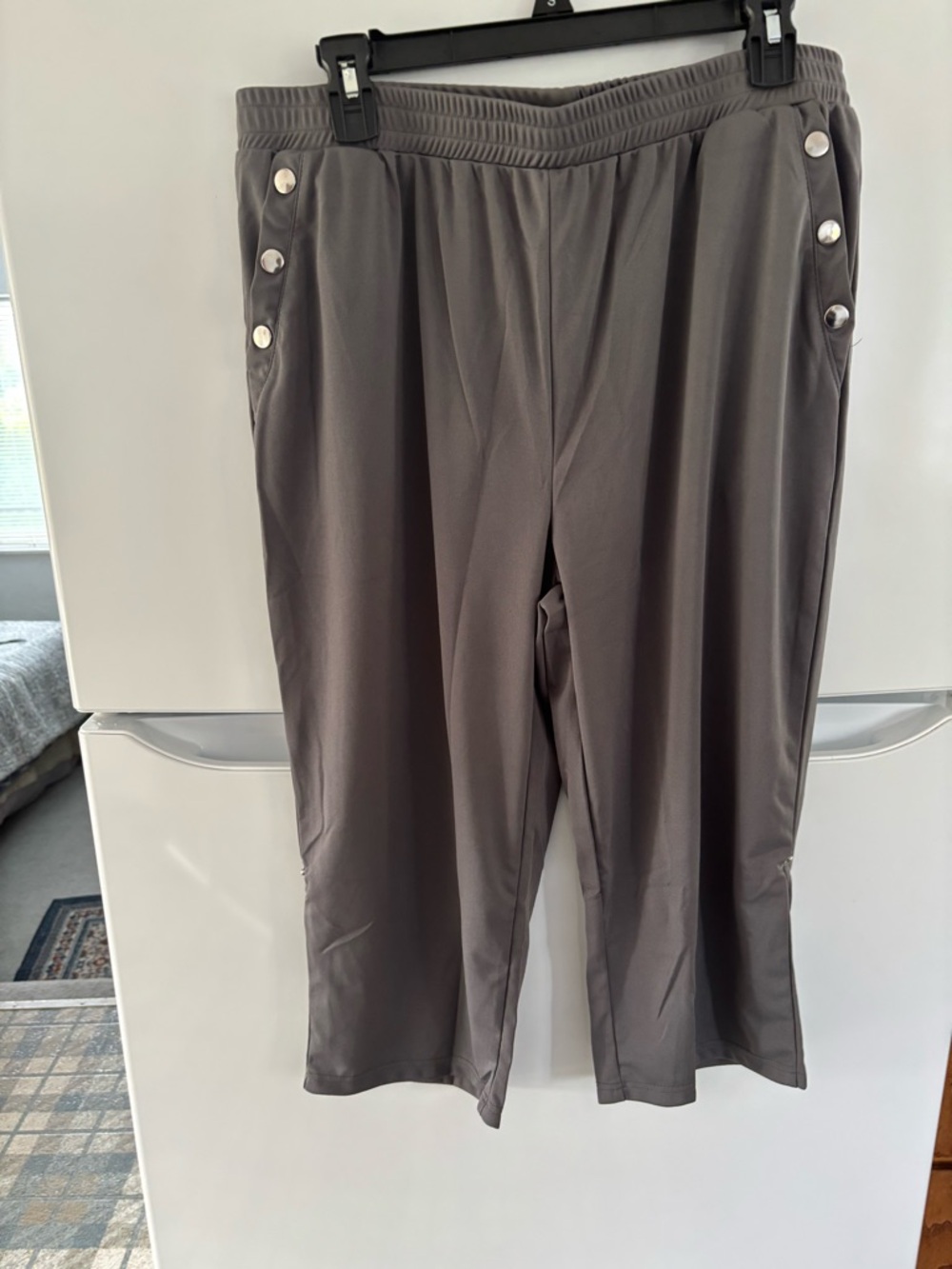 Gray elastic waistband exercise long shorts new no tags unwanted gift.